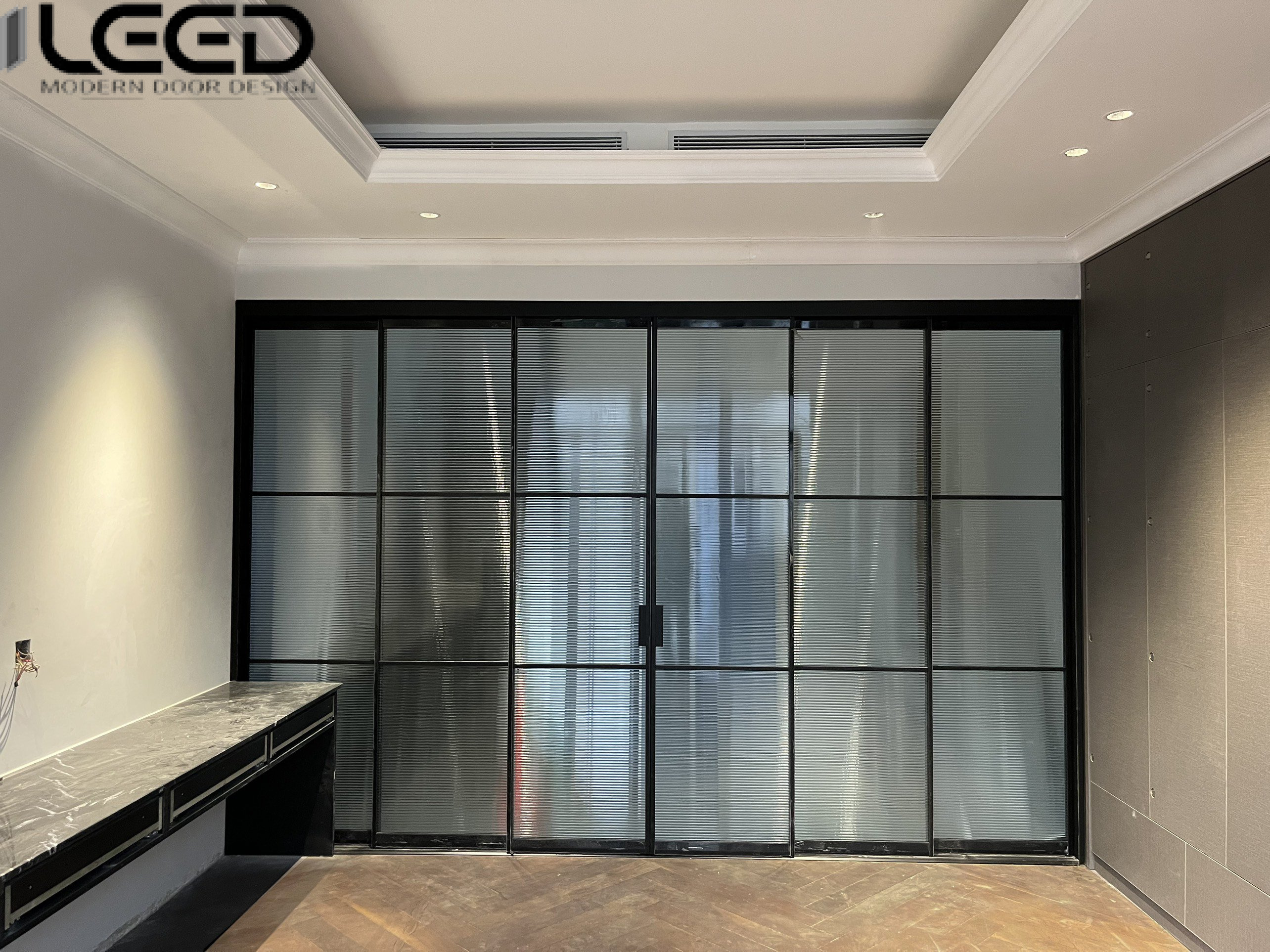 cửa lùa 6 cánh